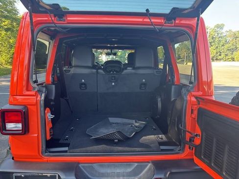 Used 2023 Jeep Wrangler Altitude image 15