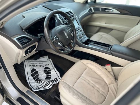 Used 2017 Lincoln MKZ Select w/ Select Plus Package image 30