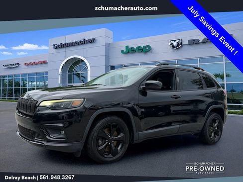 Used 2020 Jeep Cherokee Latitude Plus FWD image 3