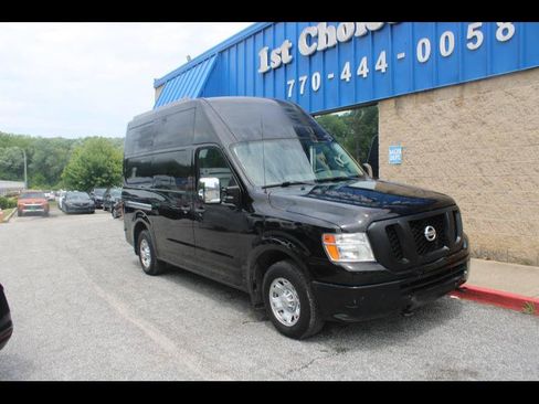 Used 2018 Nissan NV 2500 SV w/ Navigation Package RWD image 1
