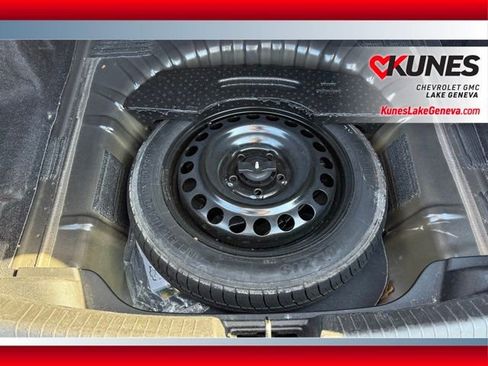 Used 2023 Chevrolet Malibu LT image 21