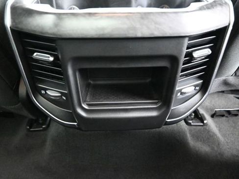 Used 2022 RAM 1500 Big Horn AWD/4WD image 15