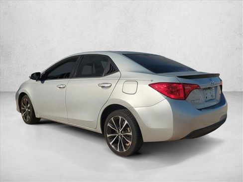 Used 2017 Toyota Corolla SE image 7