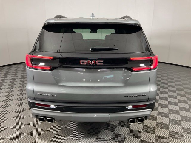 Used 2025 GMC Acadia Elevation w/ Elevation Premium Package FWD image 5