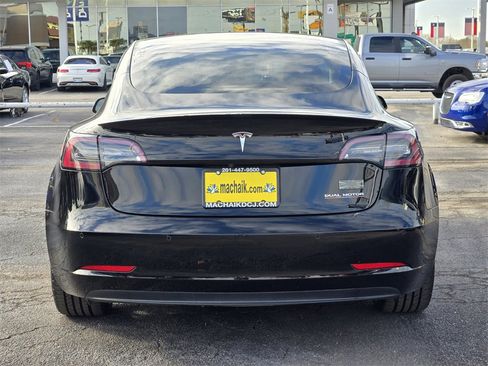 Used 2021 Tesla Model 3 Performance image 5