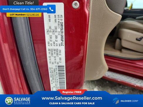 Used 2014 Chrysler Town & Country Touring-L w/ Driver Convenience Group FWD image 16