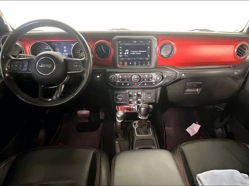 Used 2022 Jeep Gladiator Rubicon w/ LED Lighting Group AWD/4WD image 17