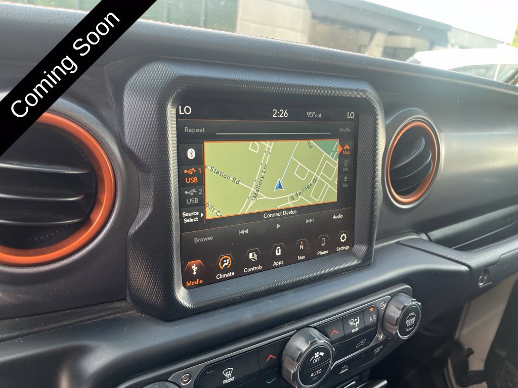 Used 2022 Jeep Gladiator Mojave w/ LED Lighting Group AWD/4WD image 18