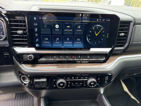 Used 2025 Chevrolet Silverado 1500 LT Trail Boss w/ Convenience Package II image 23