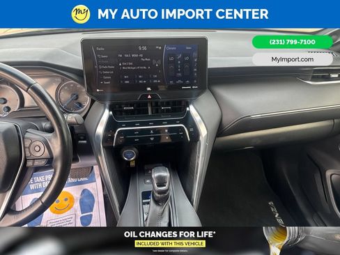 Used 2022 Toyota Venza Limited AWD/4WD image 21