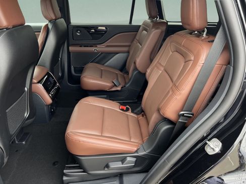 New 2026 Lincoln Aviator Reserve RWD image 25