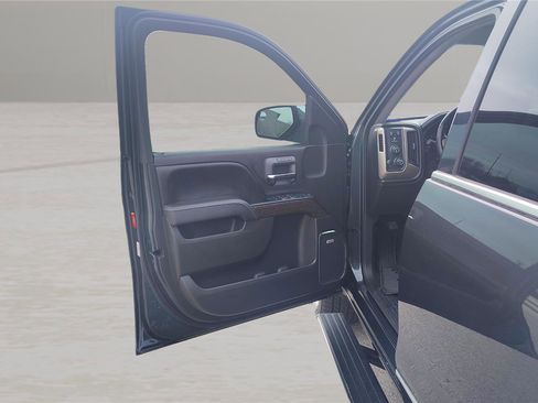 Used 2017 GMC Sierra 1500 Denali w/ Denali Ultimate Package image 15