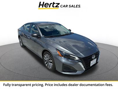 Used 2025 Nissan Altima 2.5 SV