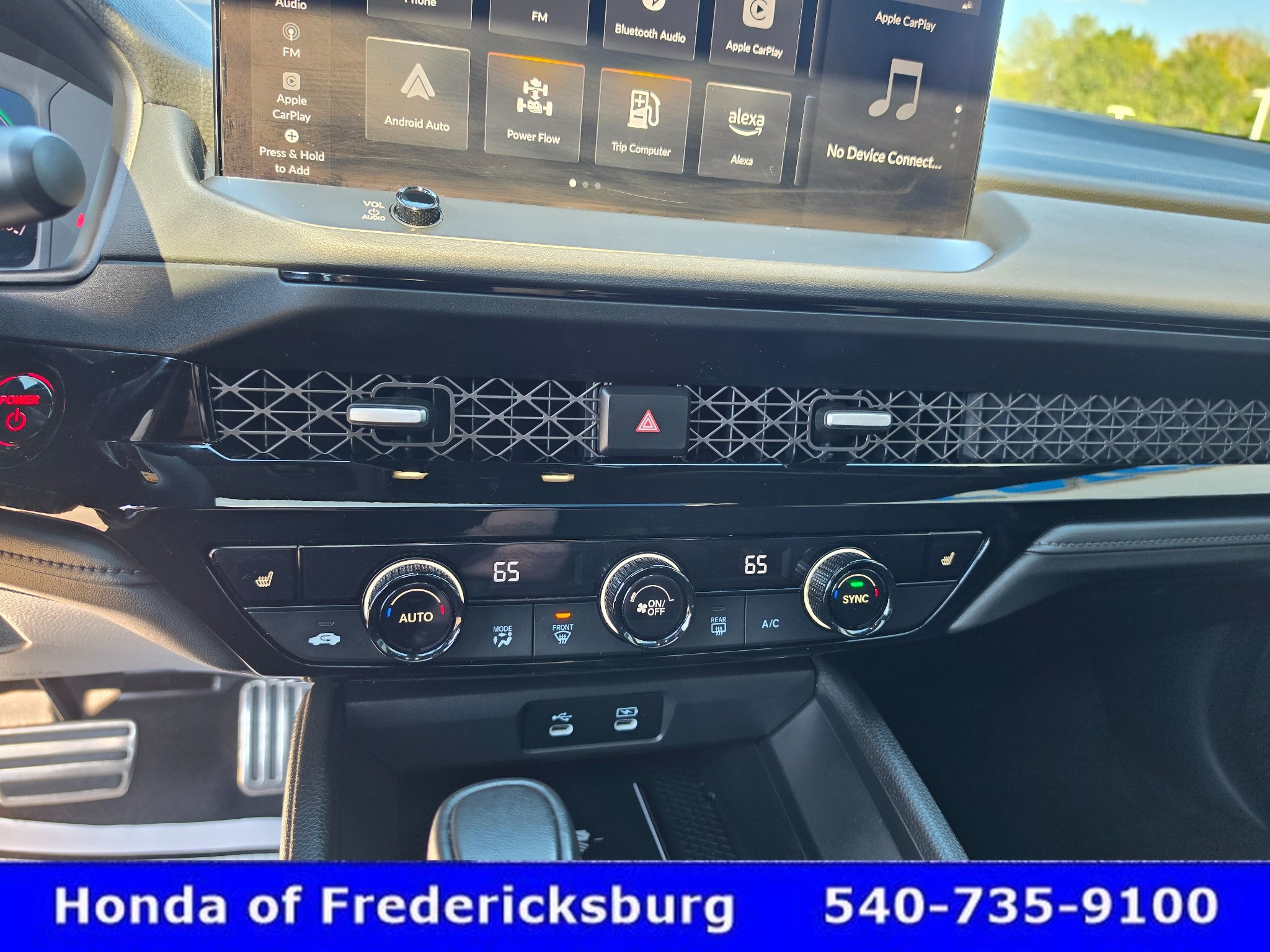 Used 2025 Honda Accord Sport image 25