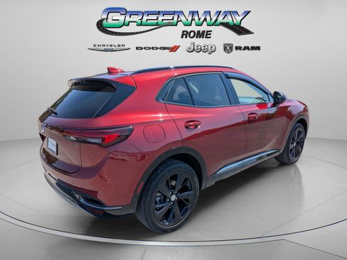 Used 2021 Buick Envision Essence w/ Technology Package I FWD image 7