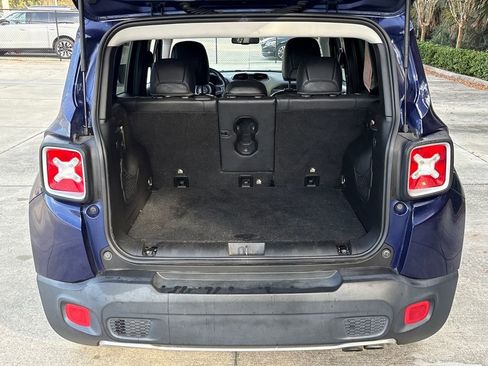 Used 2017 Jeep Renegade Limited image 30