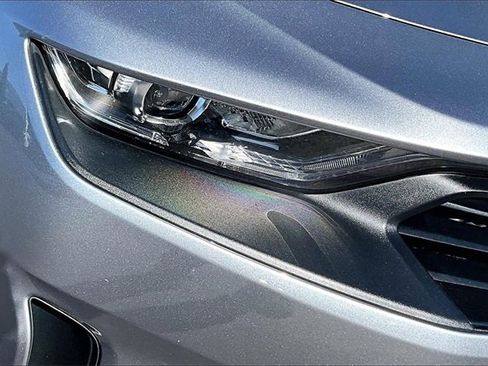 Used 2021 Chevrolet Camaro LT w/ RS Package image 29