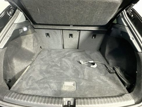 Used 2023 Audi Q4 e-tron Prestige AWD/4WD image 32