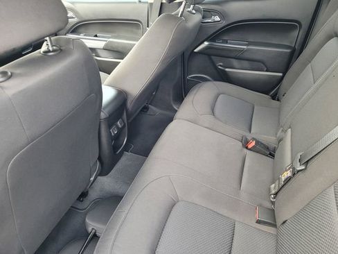 Used 2021 Chevrolet Colorado LT w/ Safety Package image 11