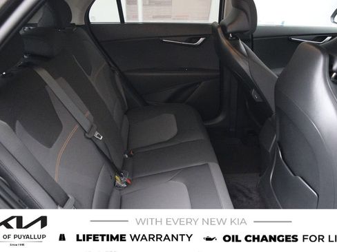 New 2026 Kia Niro LX FWD image 14