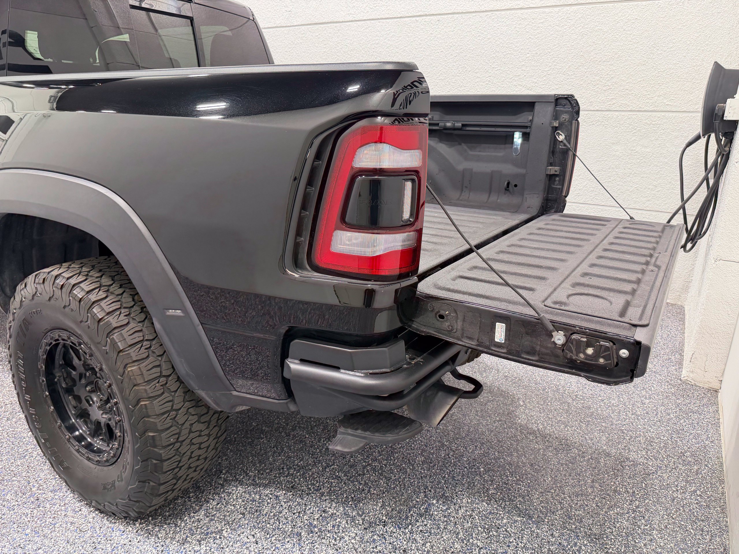 Used 2022 RAM 1500 TRX w/ TRX Level 2 Equipment Group AWD/4WD image 28