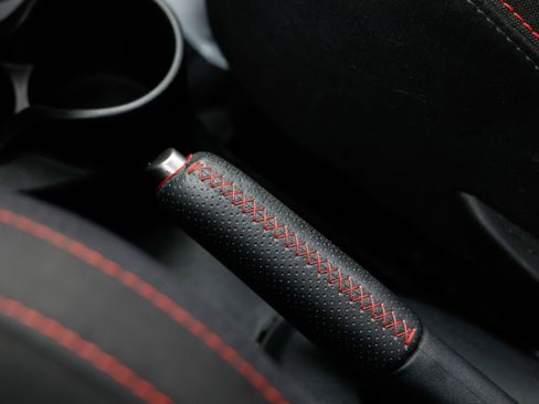 Used 2015 FIAT 500 Abarth image 42