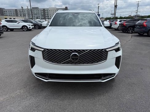 New 2025 Volvo XC90 B6 Plus w/ Protection Package Premier image 8