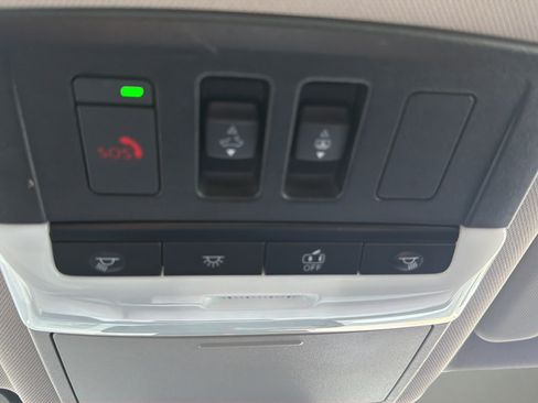 Certified 2023 Nissan Rogue Platinum w/ Platinum Premium Package AWD/4WD image 24