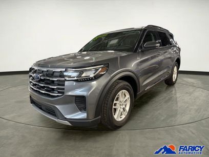 Used 2025 Ford Explorer Active