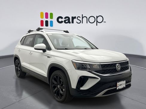 Used 2022 Volkswagen Taos SE image 7