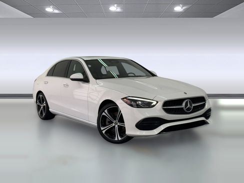 Used 2022 Mercedes-Benz C 300 Sedan image 6