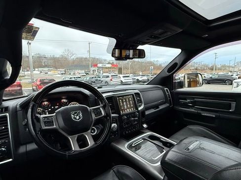 Used 2017 RAM 1500 Limited image 24