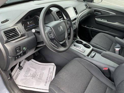 Used 2023 Honda Ridgeline Sport image 16