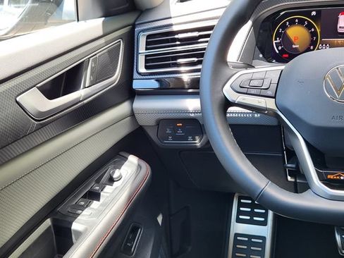 New 2026 Volkswagen Atlas Peak Edition AWD/4WD image 26