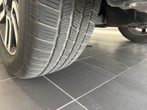 Used 2020 Toyota 4Runner Limited image 5