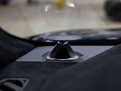 Used 2024 Lamborghini Urus Performante image 33