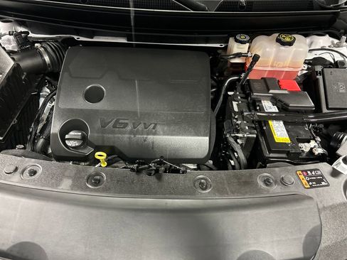 Used 2023 Buick Enclave Avenir w/ Avenir Technology Package image 27