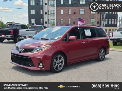 Used 2019 Toyota Sienna SE Premium