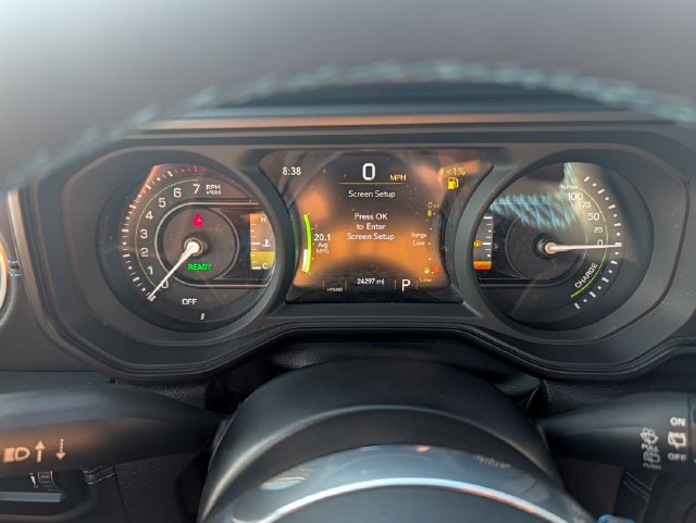 Used 2024 Jeep Wrangler High Altitude AWD/4WD image 15