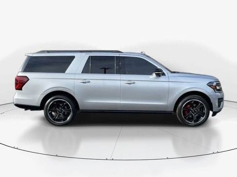 Used 2024 Ford Expedition Max Limited image 2