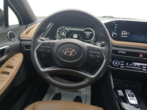 Used 2022 Hyundai Sonata Limited image 14