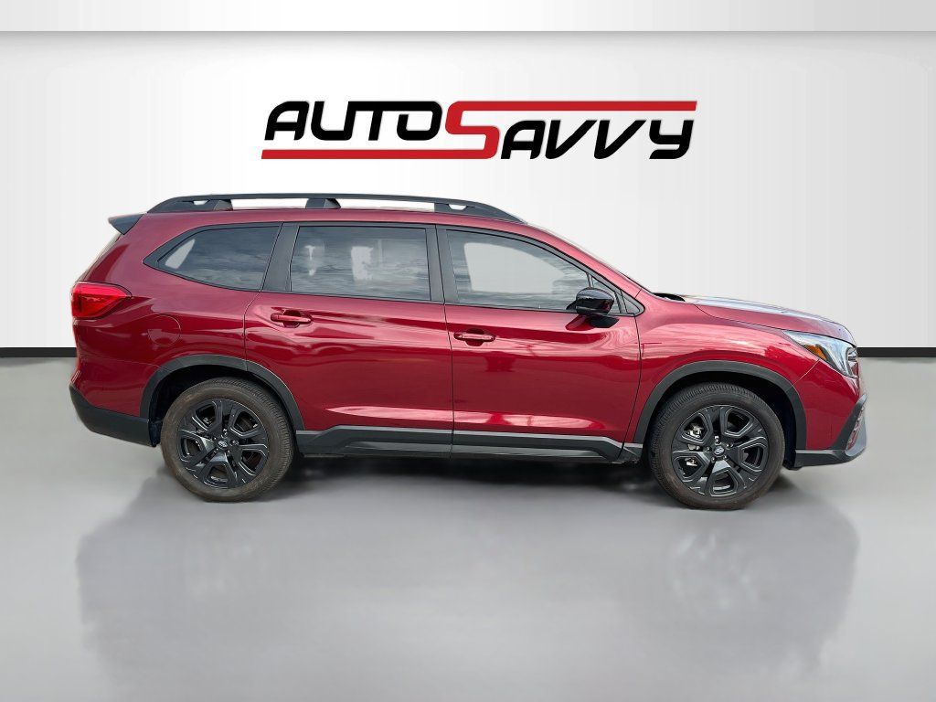 Used 2025 Subaru Ascent Bronze Edition AWD/4WD image 8