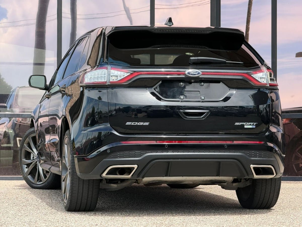 Used 2017 Ford Edge Sport w/ Technology Package AWD/4WD image 8