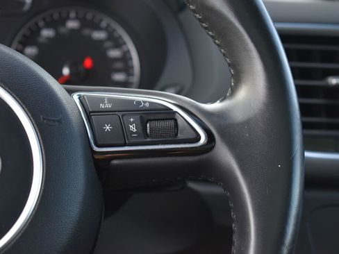 Used 2017 Audi Q3 2.0T Prestige w/ Prestige Package image 20