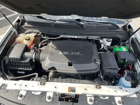 Used 2021 Chevrolet Colorado LT w/ Luxury Package image 42