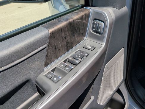 New 2026 Ford F350 Lariat w/ Lariat Premium Package AWD/4WD image 12