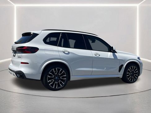 Used 2024 BMW X5 xDrive50e w/ M Sport Package image 29