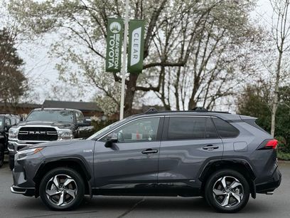 Used 2024 Toyota RAV4 SE