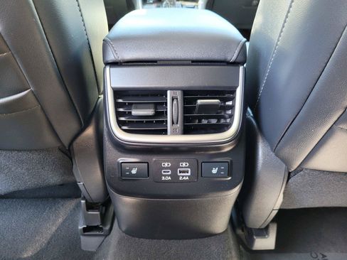 Certified 2023 Subaru Outback Touring XT AWD/4WD image 18