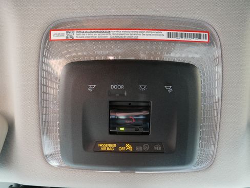 Used 2026 Toyota Prius AWD image 34